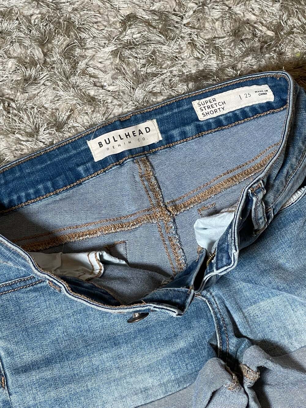 Bullhead High Rise Button Denim Shorts Womens Size 25